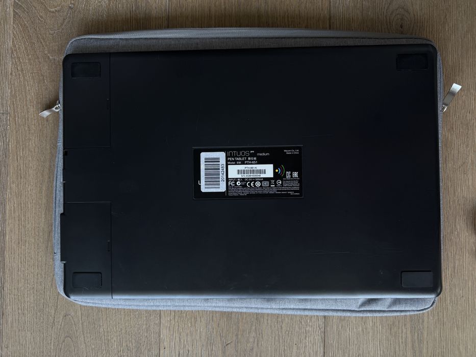 Tablet graficzny Wacom Intuos Pro Medium