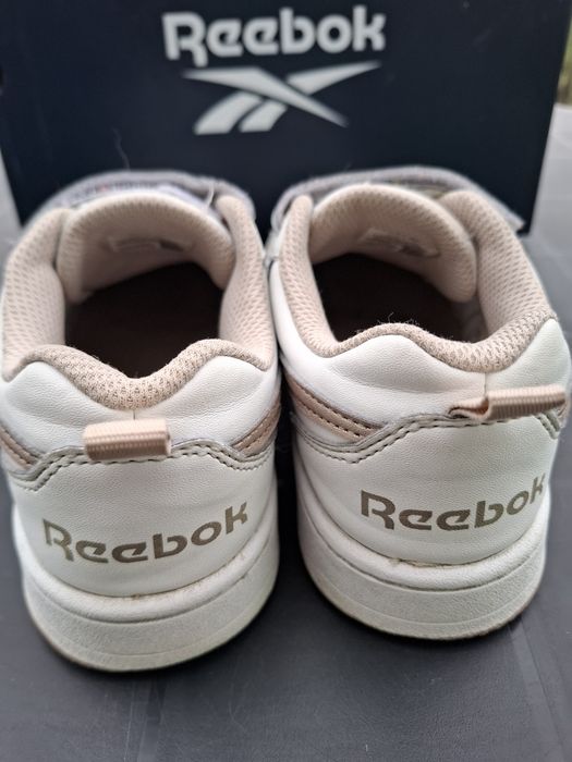 Buty dla dziewczynki