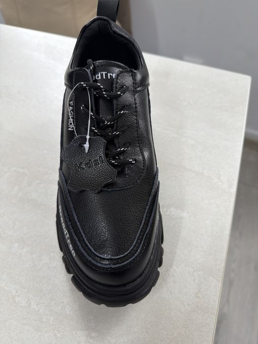 Красовки нові розмір не підійшов