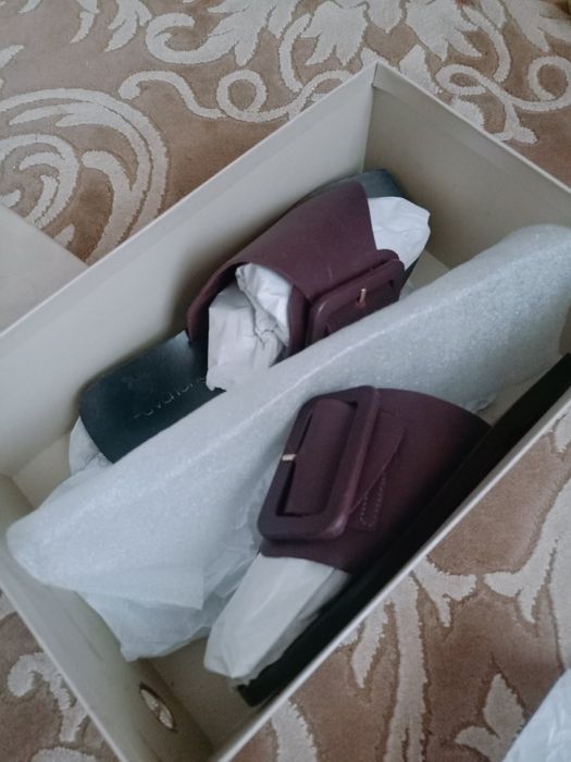 Шлепанці,мюлі,сабо,босоніжки