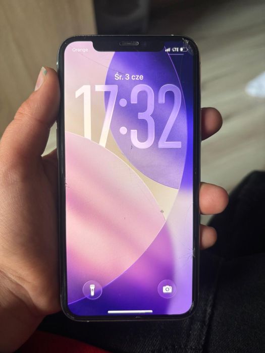 Iphone 11 pro dobry stan 64 gb