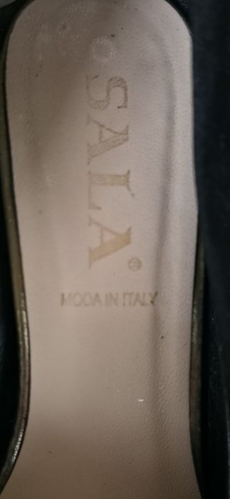 Czarne szpilki zamszowe