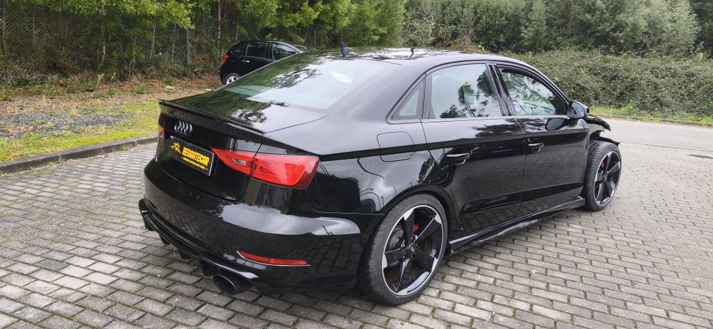 Audi A3 S-line limousine salvado