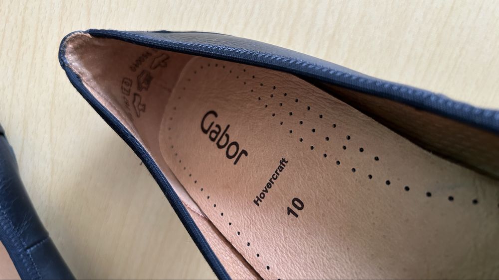 Шкіряні туфлі Gabor