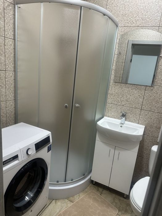 Здам 1 кімнатну квартиру! Червона гора!