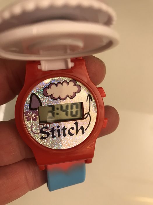 Relogio demon hunters