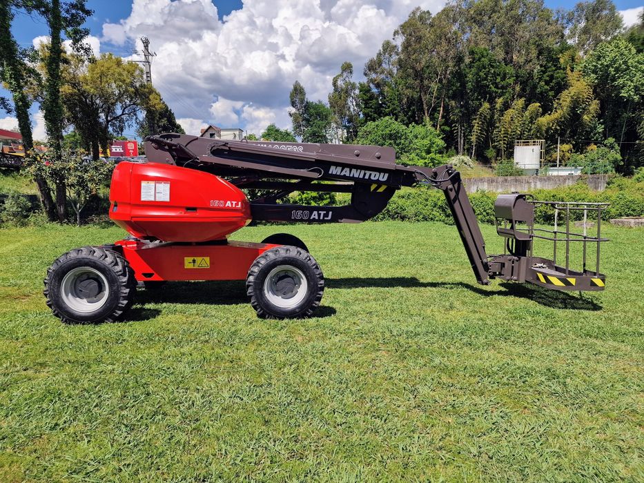 Plataforma elevatória manitou 16 m