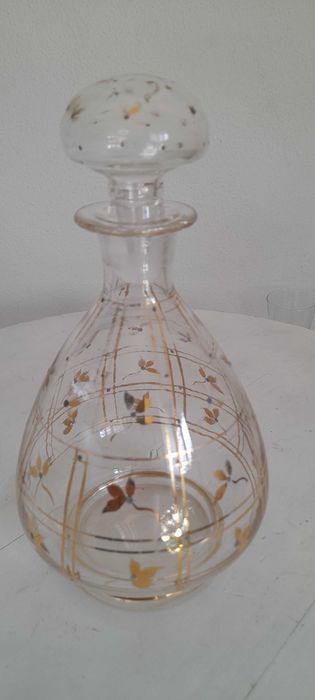 Garrafa de vidro antiga, pintada à mão.