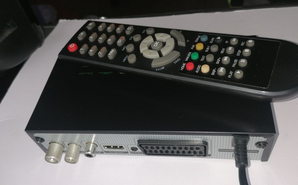 Dekoder dvb-t2 h.265 HEVC skymaster STB M256 tuner