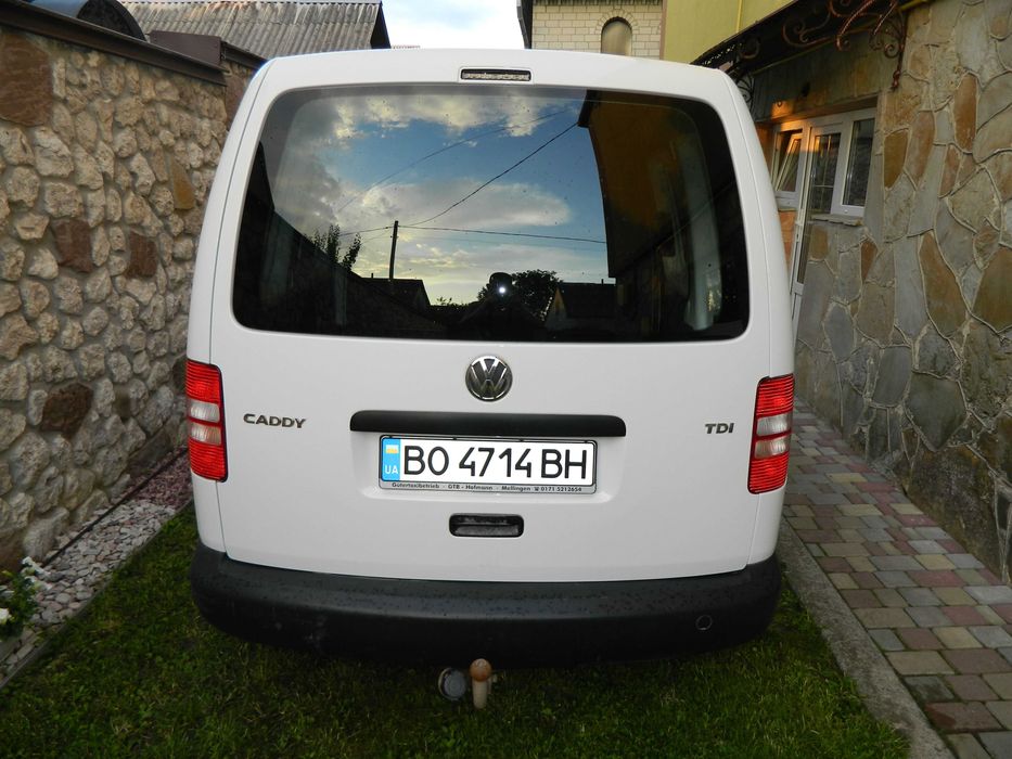 Volkswagen Caddy груз. 2011 року 1.6 TDI.
