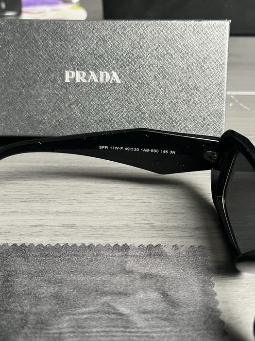 Okulary przeciwsłoneczne Prada