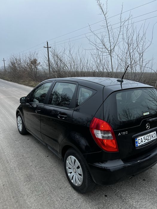 Mercedes-Benz A180 (2011)