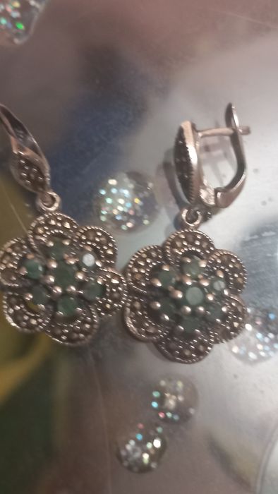 Сережки зі смарагдами!