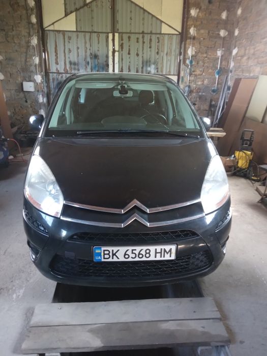 Продам сітроен с4 пікассо 2009рокв