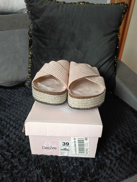 Klapki 39 Dee Zee