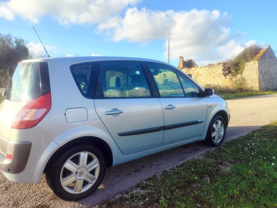 Renault Scenic  Bi Fuel de 2003 Preço 2 500 Euros