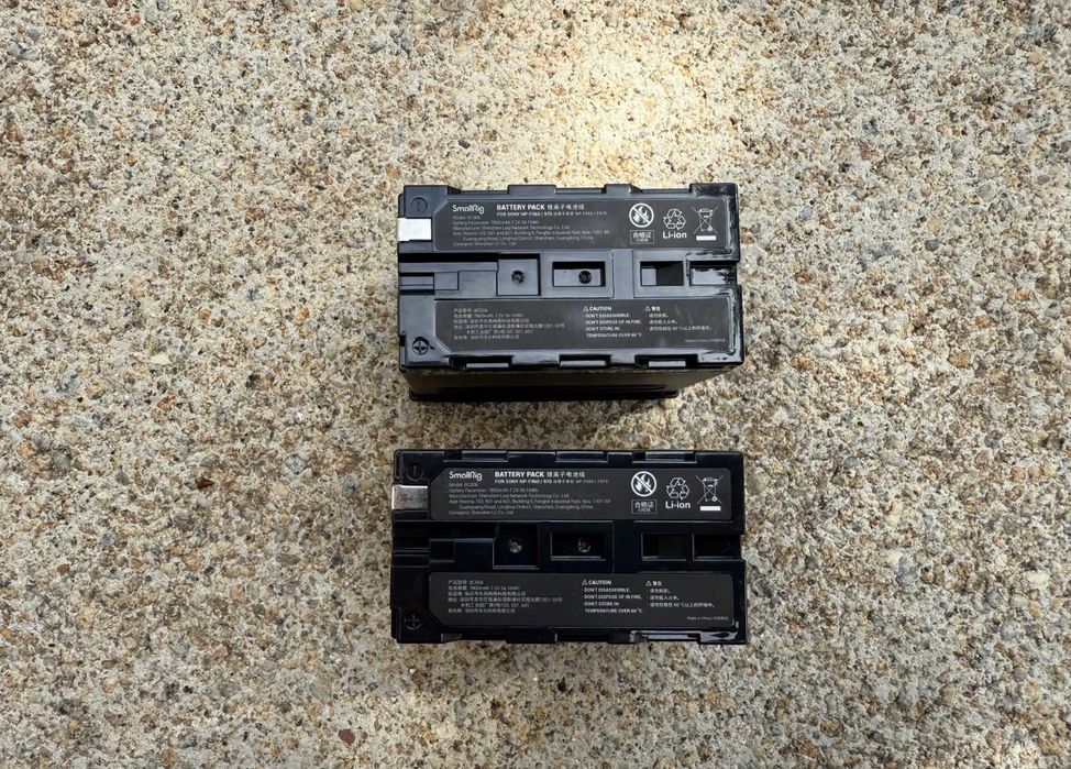 Baterias NP-F970 Smallrig + Carregador - NOVO (Nunca usado)