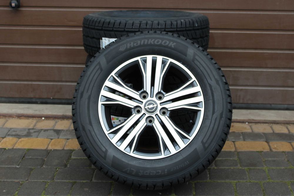 NOWE Koła Zimowe Opel Vivaro B 5x114,3 16'' 6,5J ET41 Hankook 2026r.