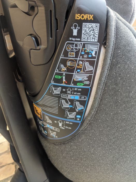 Cadeira Auto , com base rotativa, isofix, dos 0 aos 19 kg