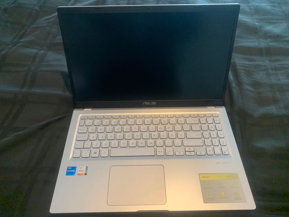 ASUS F515EA em promoção!