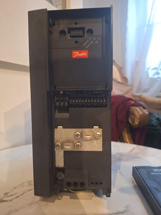 Sprzedam falownik o mocy 4 kw