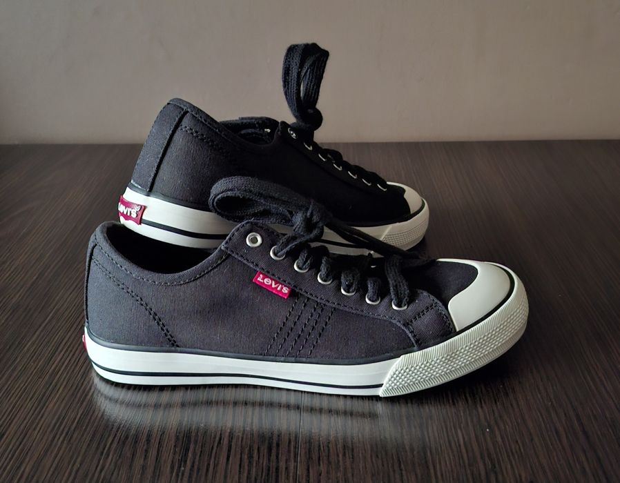 Trampki Levi's buty damskie