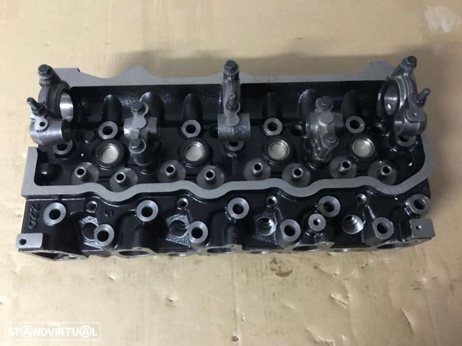 Colaça motor nova Toyota Hiace Dyna Ly60 Hilux Ln55 Ln56 Ln65 2L 1983
