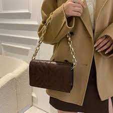 Сумка коричневого кольору