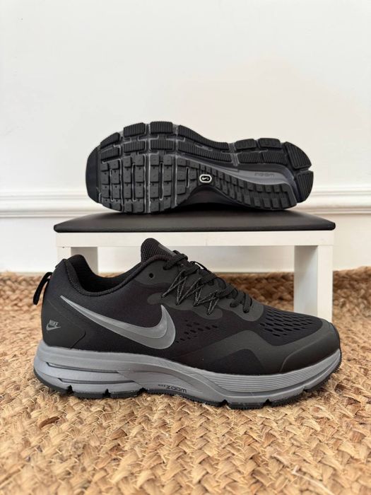 Кросівки чоловічі Nike Zoom Structure