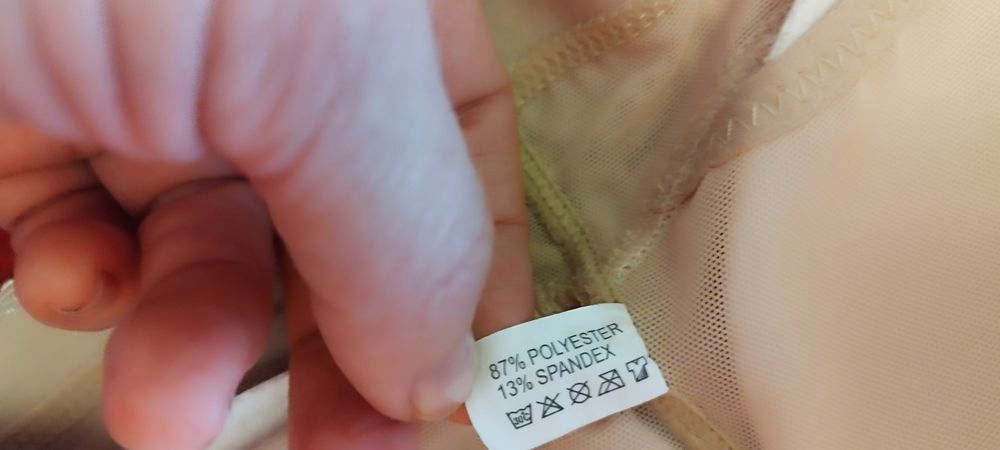 Majtki/ szorty z poduszkami zwiększającymi pupe