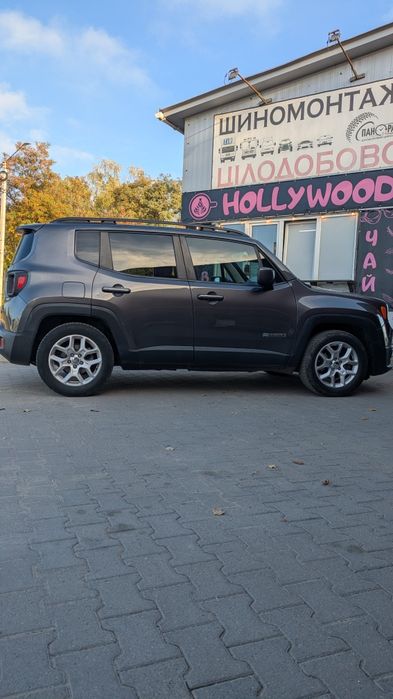 Продам надійну машину Jeep Renegade 2018