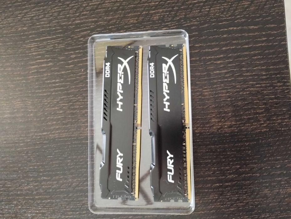Оперативна пам'ять HyperX Fury 16GB (2x8GB) DDR4 2400MHz CL15