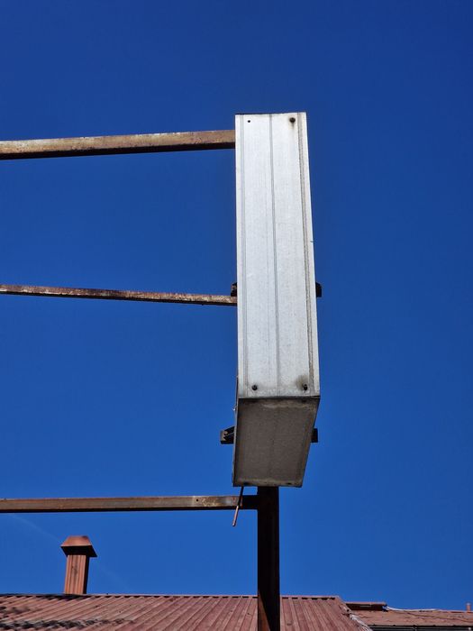 Podświetlany semafor reklamowy "montaż gratis" do samodzielnego demont