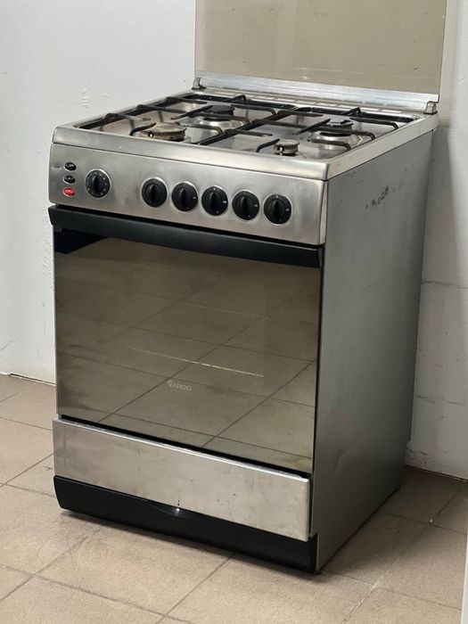 Плити Газові  з Європи Beko    CSE52320DW