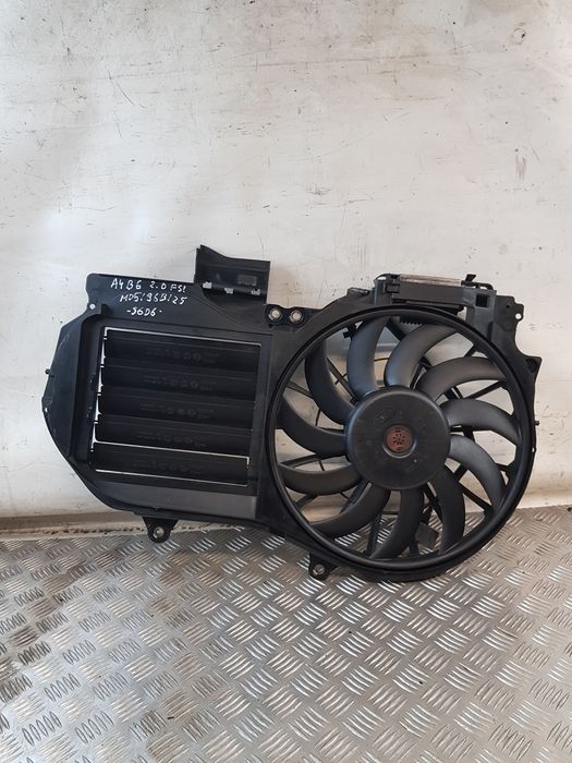 Wentylator Chłodnicy Żaluzja Moduł 8E0121205 Audi A4 B6 2.0Fsi