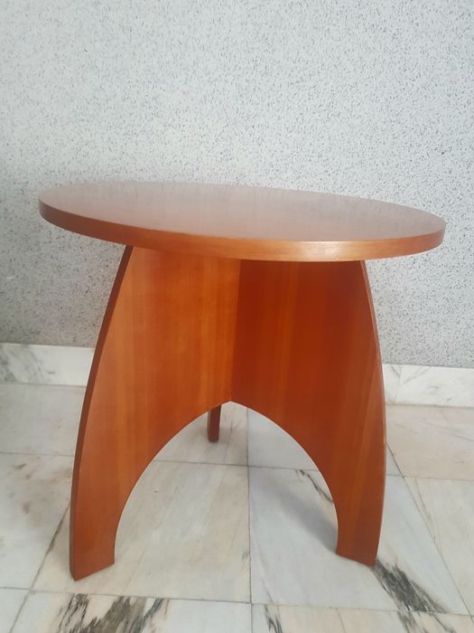 Mesa Redonda Cerejeira Maciça 51cm