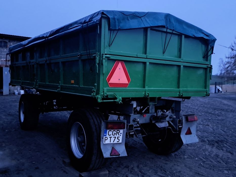 HL8011 HW8011 przyczepa rolnicza