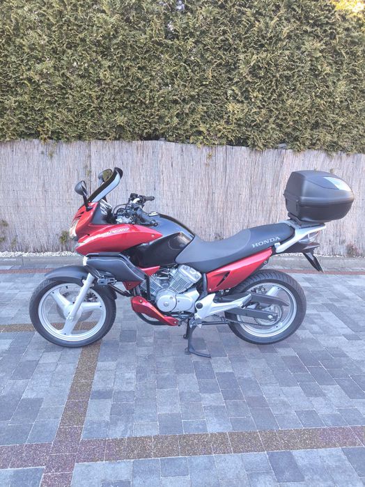 Honda Varadero XL 125ccm niski przebieg 14908km bardzo dobry stan