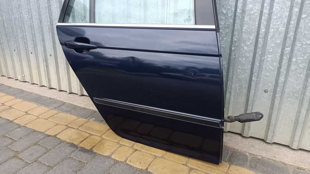 Drzwi prawy tył bmw e46 kombi touring orientblau metallic 317/5