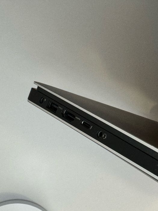 DELL XPS 15' / 4к / 32 ОЗУ / i7 + 512 ГБ SSD / МАЙЖЕ НОВИЙ