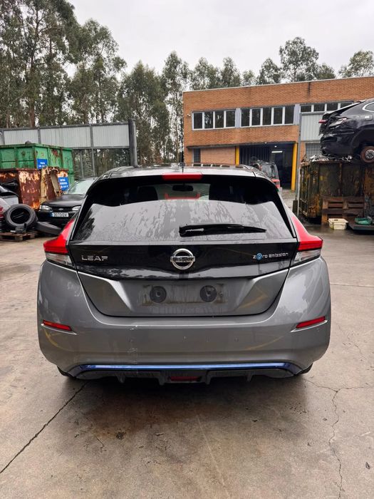 Para peças NISSAN Leaf EV (ZE1)