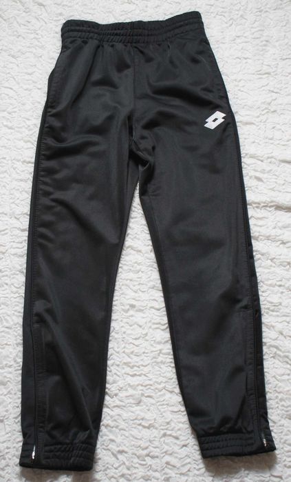 Спортивные, футбольные штаны Lotto, рост 128