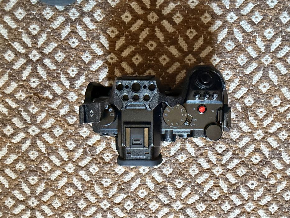 Lumix s5iix c/ Cage