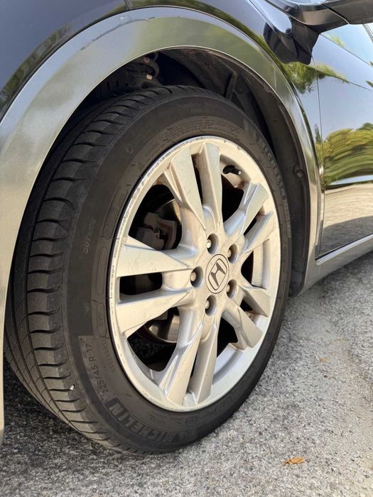 Honda Civic 1.8 i-VTEC Executive – 2010 | 164.000 km | Nacional