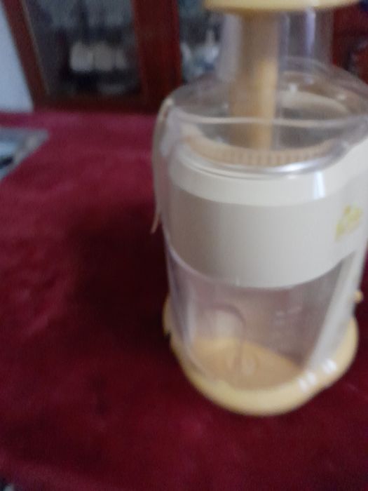 Соковыжималка. Б.у.