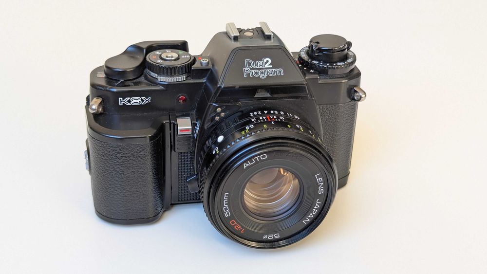 Фотоапарат Ricoh KR-10 (Sears KX-P) з об'єктивом 50 мм f 2.0