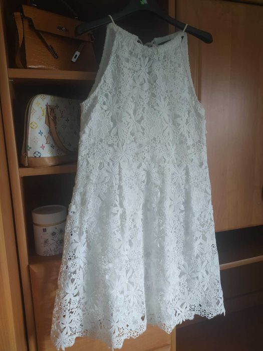 Koronkowa sukienka 3D biała glamour gipiura