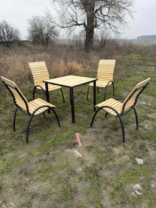 Стільці, столи садові