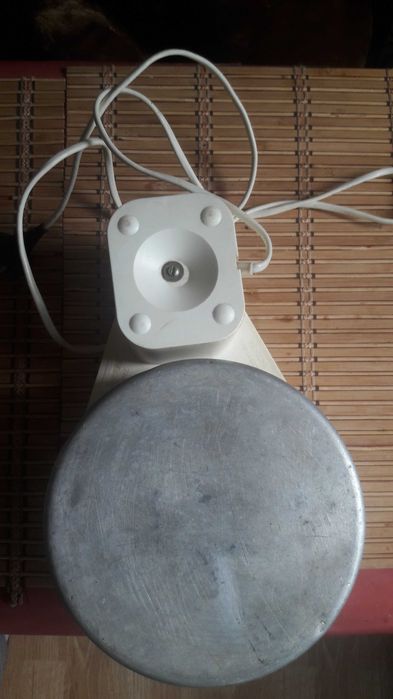 Продам электро мороженицу