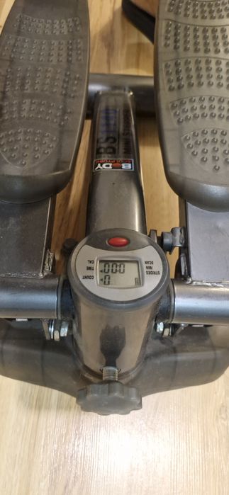 Stepper - orbitrek.